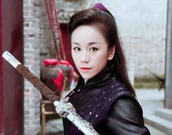 丝袜亚洲武侠在线视频,穿越时空的激情与侠义